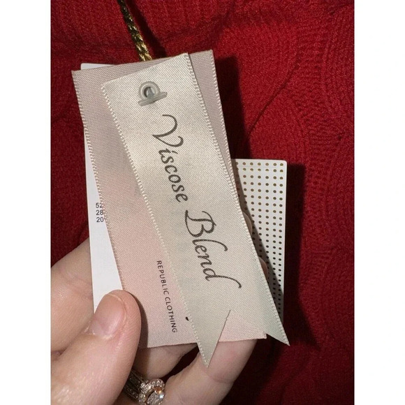 NEW Philosophy Womens Sweater Plus Size XS RED Viscose Blend Chunky Knit Crew - Picture 4 of 10